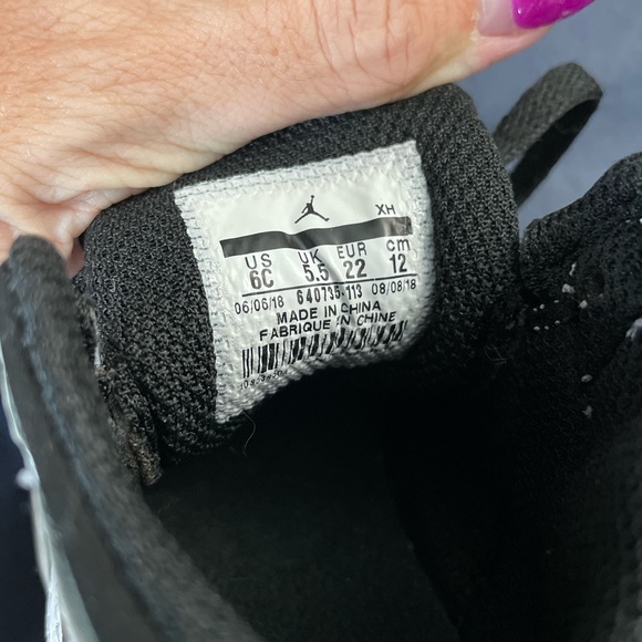 Jordan 1 Mid (TD) - Picture 7 of 8